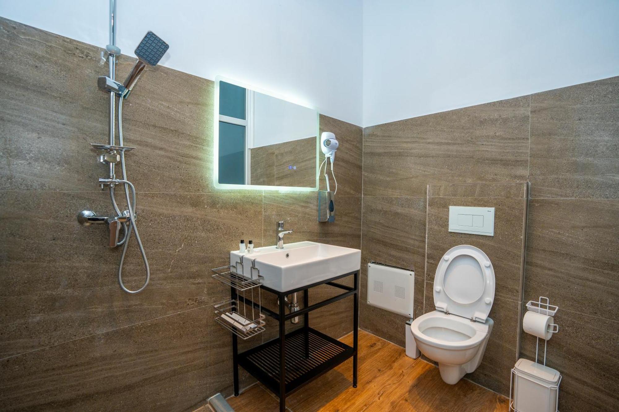 Gjuhadoli Hotel Restaurant Shkodër Eksteriør bilde