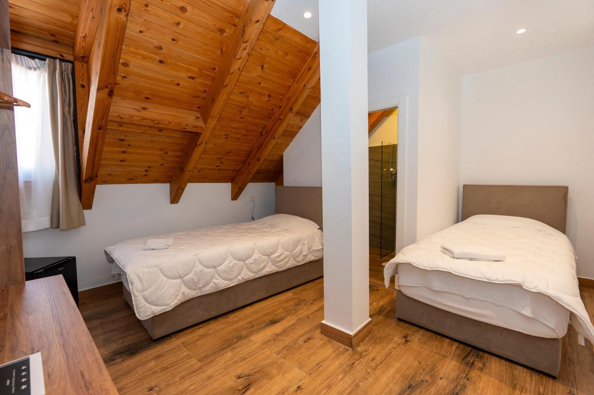 Gjuhadoli Hotel Restaurant Shkodër Eksteriør bilde