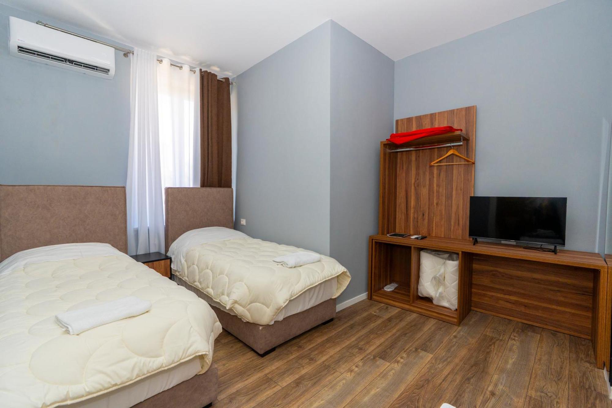 Gjuhadoli Hotel Restaurant Shkodër Eksteriør bilde